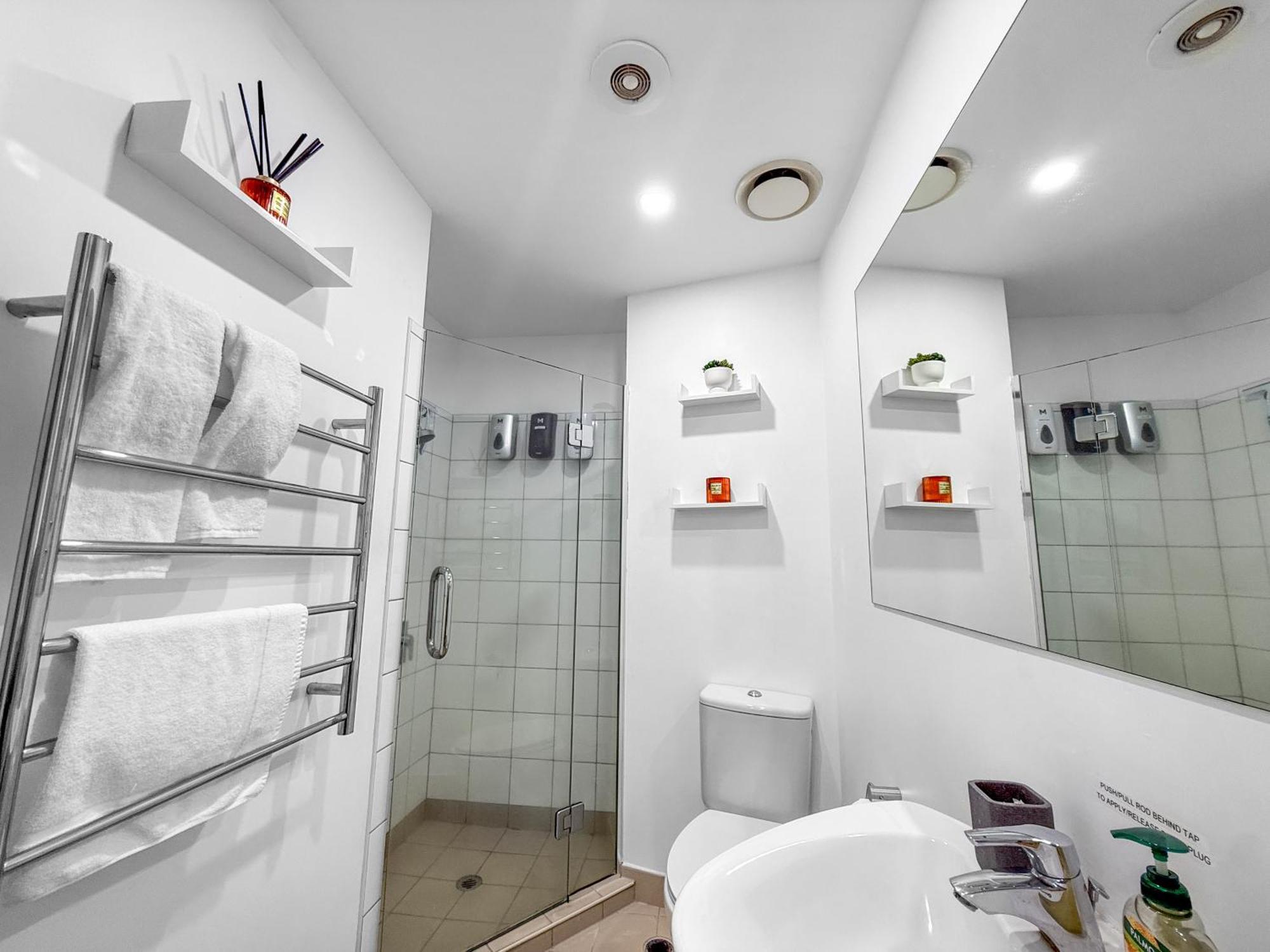 Le Mirage- Stylish, Central Apartment With Pools, Sauna, More Auckland Zewnętrze zdjęcie